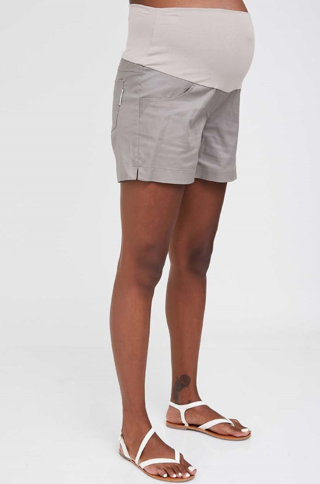 תמונה של שורטס בייסיק להריון אפור זית