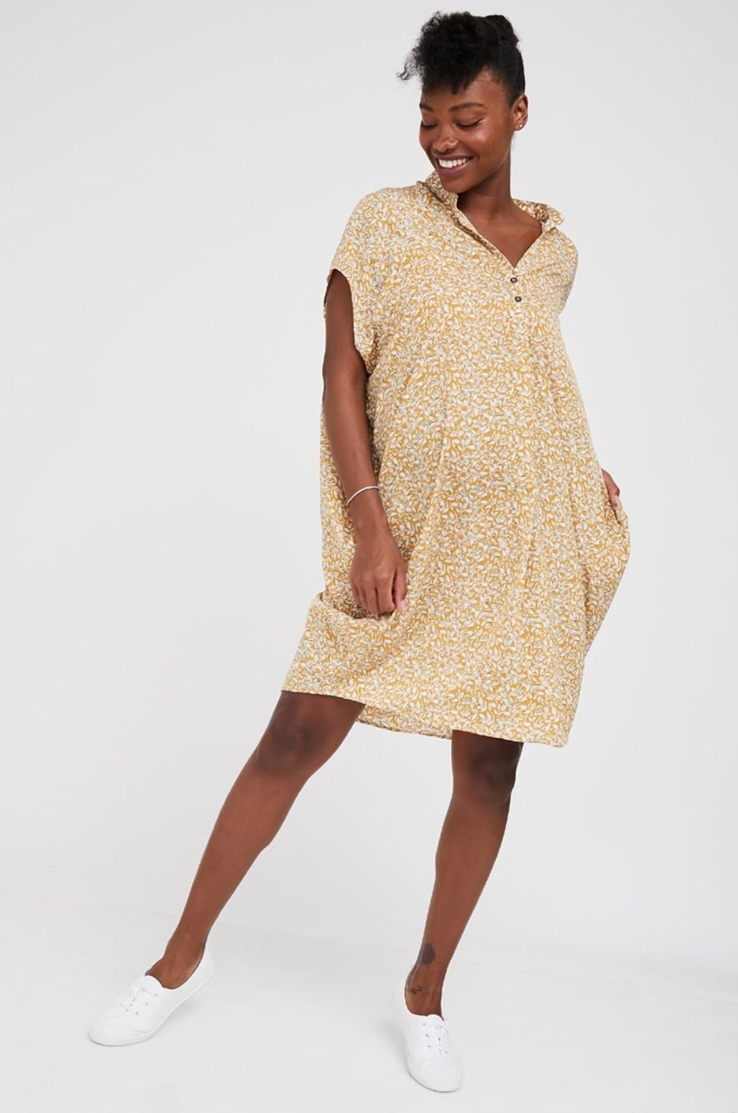 תמונה של שמלת הריון שירה הדפס חרדל