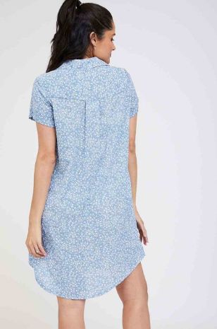 תמונה של שמלת אוברסייז להריון מגי הדפס תכלת