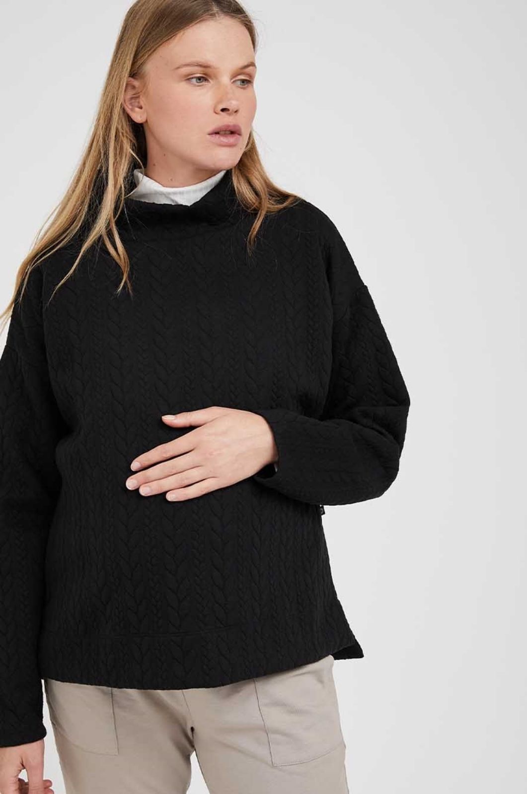 תמונה של טופ הריון קיילי צמות שחור