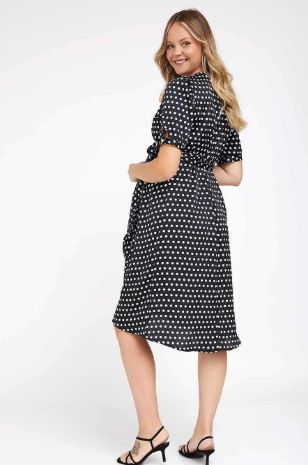 שמלת מעטפת להריון שחור עיגולים