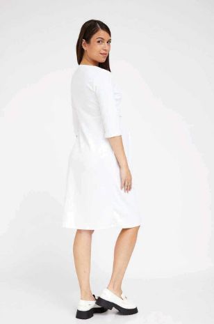 שמלת הריון אומה שמנת של אבישג ארבל