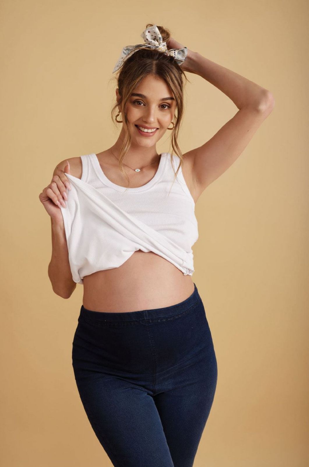 ג'ינס להריון אן כחול	