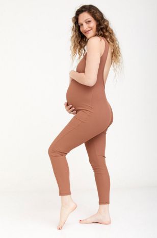 אוברול ריב להריון גב חשוף חום של אבישג ארבל