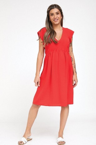 שמלת הריון אורין אדומה של אבישג ארבל	